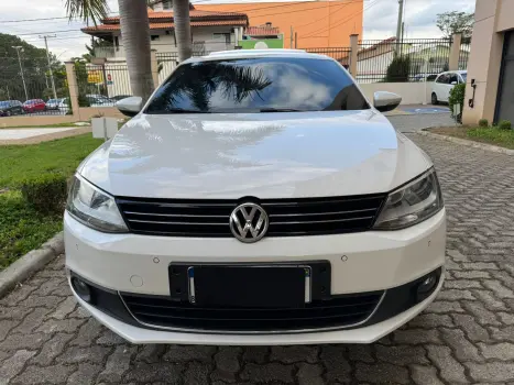 JETTA 2.0 TSI Highline 211cv