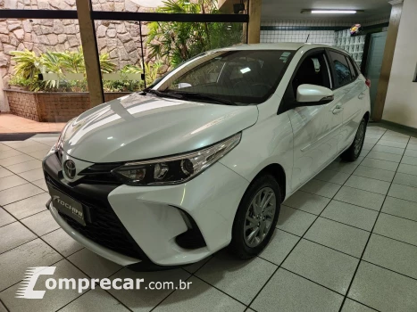 Toyota Yaris Hatch 1.5 16V 4P FLEX XS CONNECT MULTIDRIVE AUTOMÁTICO 4 portas