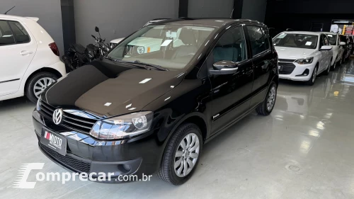 Volkswagen FOX 1.6 MI 8V 4 portas