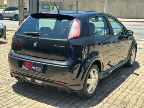 PUNTO - 1.8 BLACKMOTION 16V 4P AUTOMATIZADO