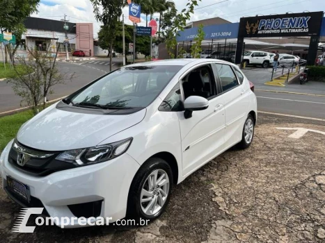 Honda FIT 1.5 LX 16V 4 portas