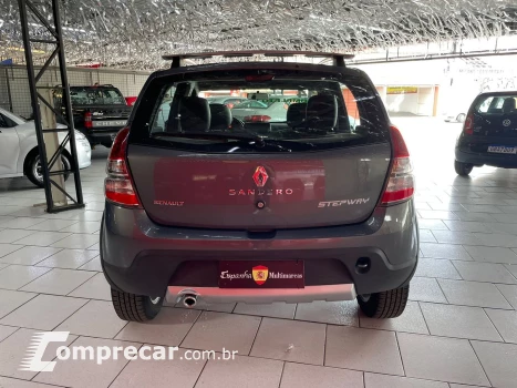 Sandero 1.6 STEPWAY 8V FLEX 4P MANUAL