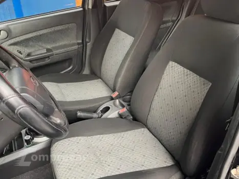 FIESTA HATCH - 1.6 MPI HATCH 8V 4P MANUAL