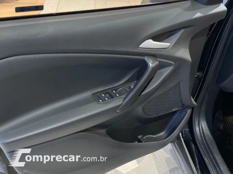 Tracker 1.0 12V FLEX TURBO MIDNIGHT AUTOMÁTICO