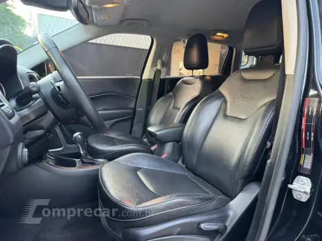 Compass 2.0 16V Flex Longitude Automático