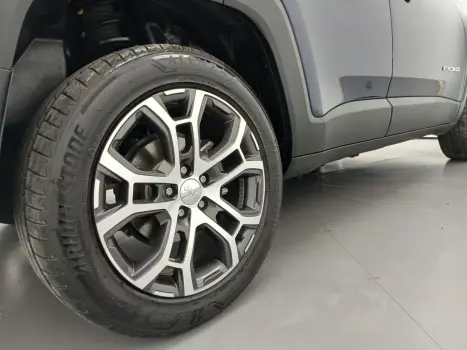 RENEGADE 1.3 T270 TURBO FLEX LONGITUDE AT6