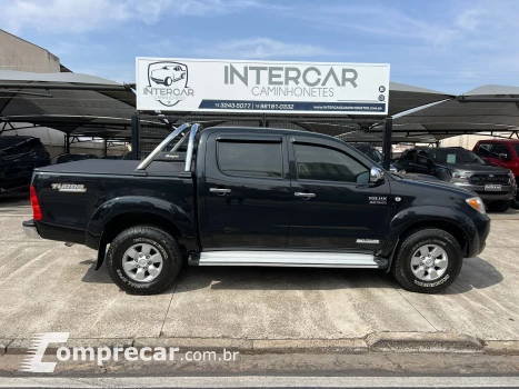 Toyota HILUX 3.0 SRV 4X2 CD 16V Turbo Intercooler 4 portas