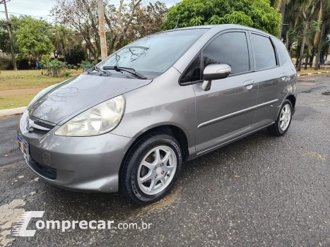 Honda FIT 1.5 EX 16V 4 portas