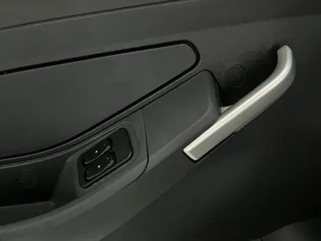 MONTANA 1.4 MPFI LS CS 8V FLEX 2P MANUAL