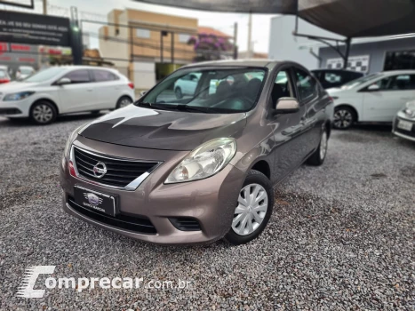 NISSAN Versa 1.6 16V SV (Flex) 4 portas