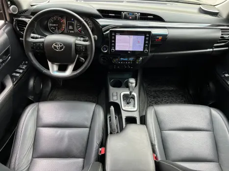 Hilux CD SRX 4x4 2.8 TDI 16V Diesel Aut.