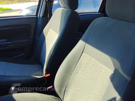 FIESTA SEDAN - 1.6 MPI SEDAN 8V 4P MANUAL