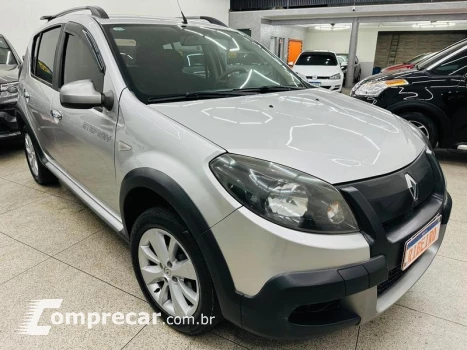 SANDERO STEPWAY