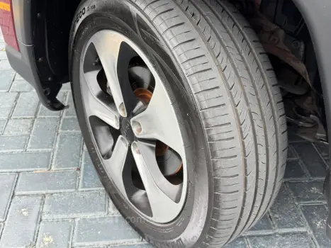 COMPASS 2.0 16V Longitude