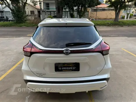 Kicks Play 1.6 16V Flexstart Advance Plus Xtronic