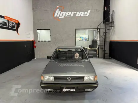 Voyage 1.8 Cl 8V Álcool 2P Manual