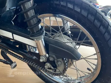 BIZ 125 ES - Utilitária