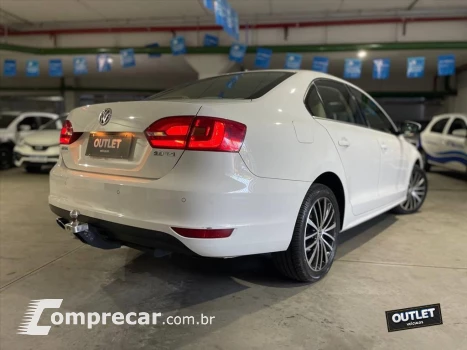 JETTA 2.0 TSI HIGHLINE 200CV GASOLINA 4P TIPTRONIC