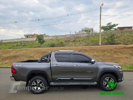 HILUX 2.8 SRX 4X4 CD 16V DIESEL 4P AUTOMÁTICO