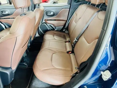 RENEGADE LONGITUDE T270 1.3 TB 4X2 FLEX AUT