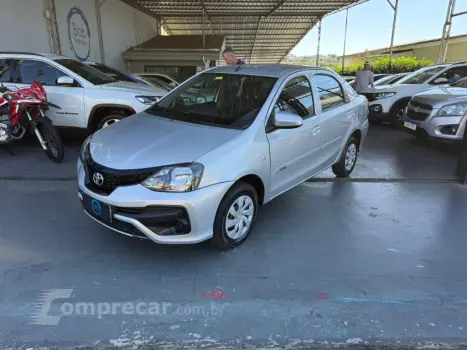 Toyota ETIOS X Sedan 1.5 Flex 16V 4p Mec. 4 portas