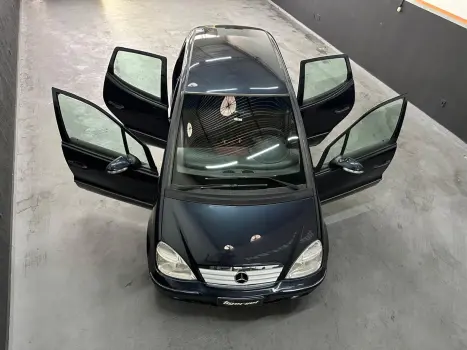 A 190 1.9 Elegance 8V Gasolina 4P Automático