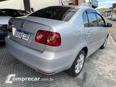 POLO SEDAN - 1.6 MI 8V 4P MANUAL