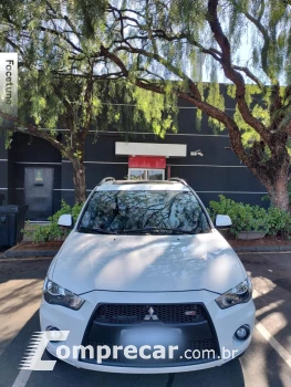 Mitsubishi OUTLANDER 3.0 GT 4X4 V6 24V 4 portas
