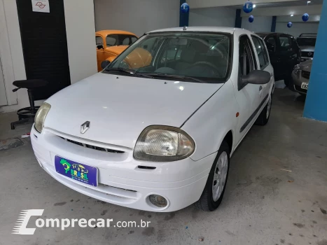 Renault Clio 1.6 4 portas