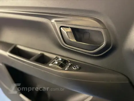 STRADA 1.3 FIREFLY FLEX FREEDOM CS MANUAL