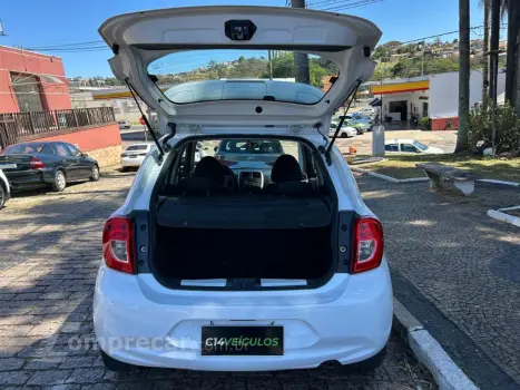 MARCH SV 1.0 12V Flex 5p