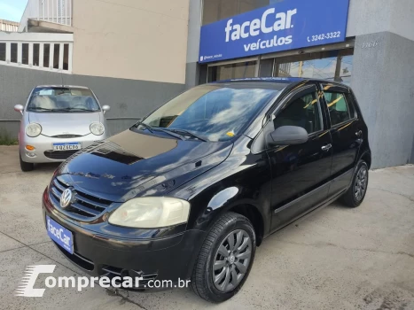 Volkswagen Fox City 1.0 Mi/ 1.0Mi Total Flex 8V 5p 4 portas