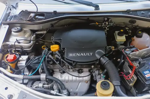 LOGAN 1.6 16V SCE Expression