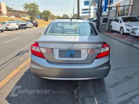 Civic Sedan EXS 1.8/1.8 Flex 16V Aut. 4p