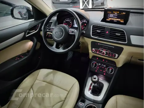 Q3 1.4 TFSI AMBIENTE GASOLINA 4P S TRONIC