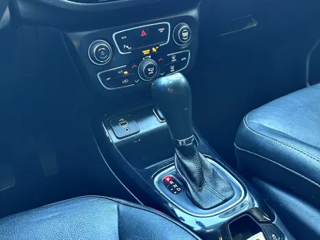 COMPASS 2.0 16V FLEX NIGHT EAGLE AUTOMÁTICO