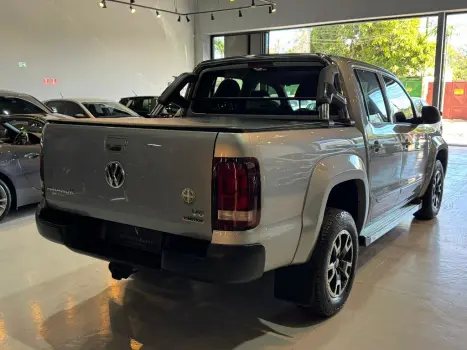 AMAROK 3.0 V6 TDI DIESEL COMFORTLINE CD 4MOTION AUTOMÁTICO