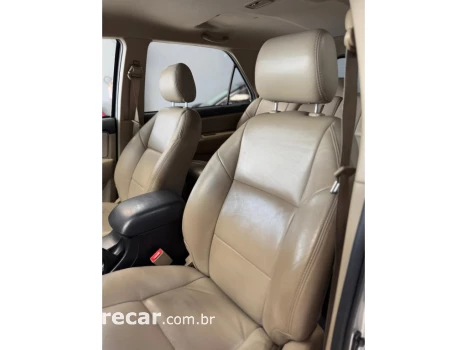 HILUX SW4 2.7 SR 7 LUGARES 4X2 16V FLEX 4P AUTOMÁTICO