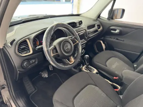 Renegade Sport 1.8 4x2 Flex 16V Aut.