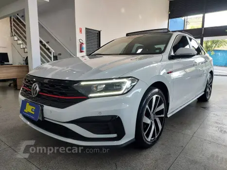 Volkswagen JETTA 2.0 350 TSI GLI 4 portas
