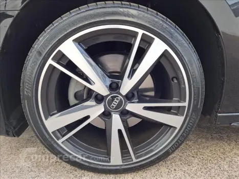 A3 2.0 40 TFSI Sedan Performance Black