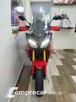 MT-09  50 cc