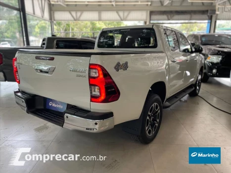 HILUX 2.8 D-4D TURBO DIESEL CD SRX 4X4 AUTOMÁTICO