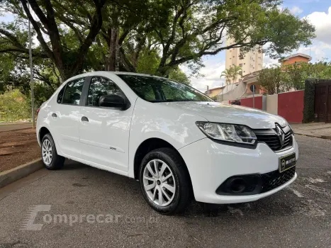 LOGAN 1.0 Authentique 16V