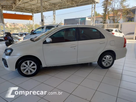 Etios Sedan 1.5 16V 4P FLEX X PLUS AUTOMÁTICO