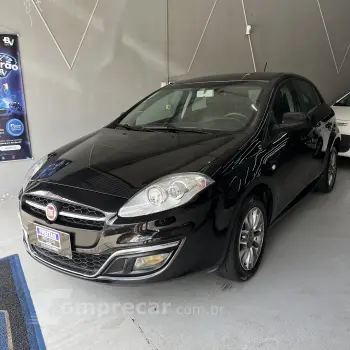 Fiat Bravo ESSENCE Dualogic 1.8 Flex 16V 5p 4 portas