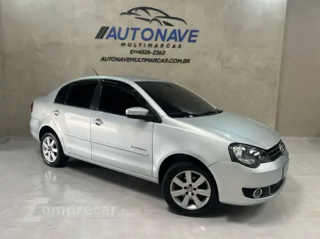 Polo Sedan 1.6 4P FLEX COMFORTLINE I-MOTION AUTOMATIZADO