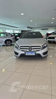 Mercedes-Benz GLA 250 2.0 16V Turbo Sport 4matic 4 portas