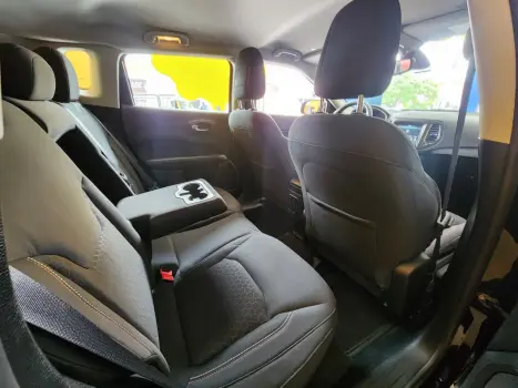 COMPASS SPORT 2.0 4x2 Flex 16V Aut.