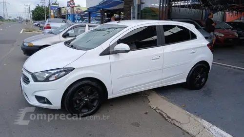 CHEVROLET ONIX 1.4 MPFI LT 8V 4 portas
